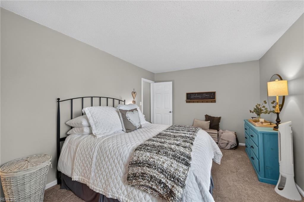 508 Pine Tops CT