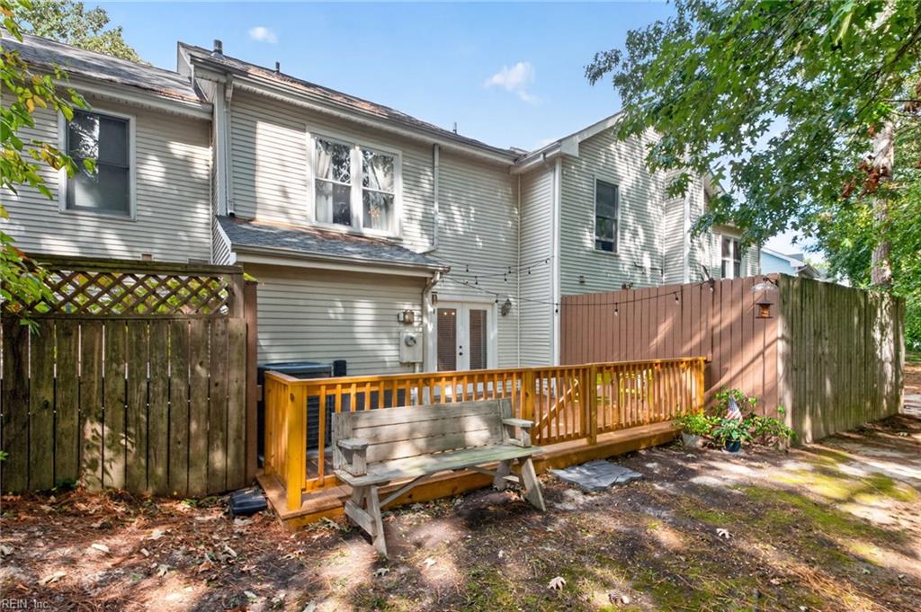 508 Pine Tops CT