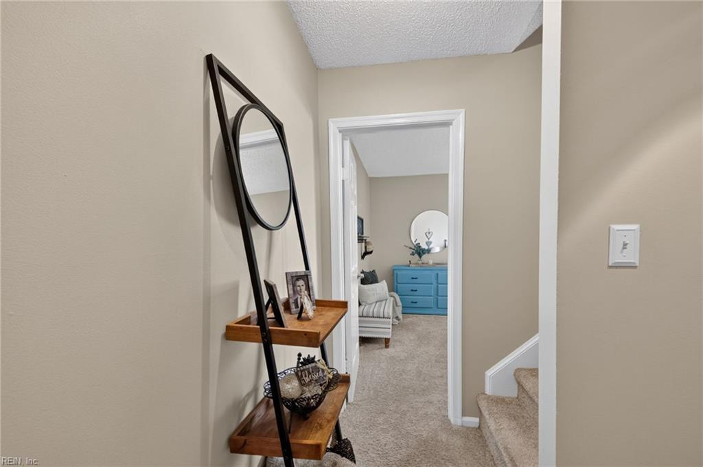 508 Pine Tops CT