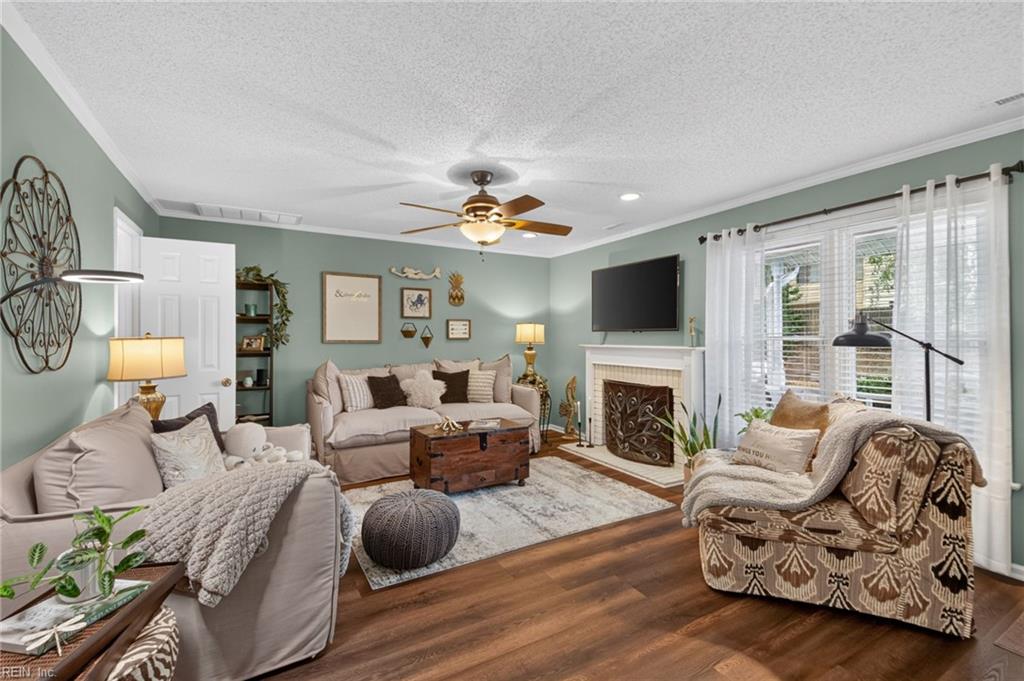 508 Pine Tops CT