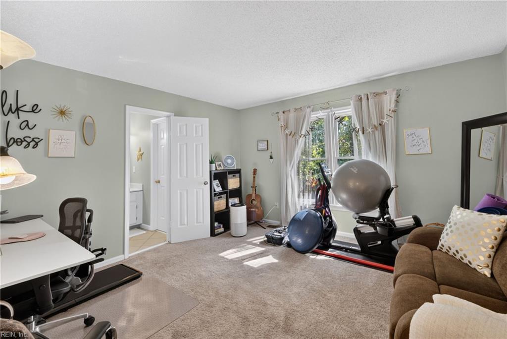 508 Pine Tops CT