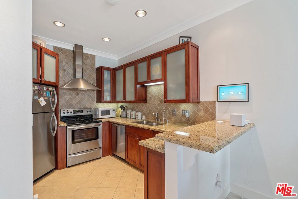 8960 Cynthia Street 210