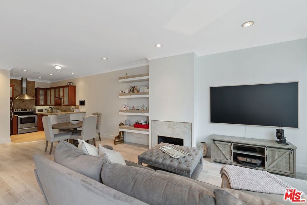 8960 Cynthia Street 210