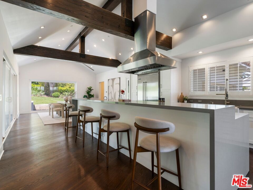 9700 Portada Drive