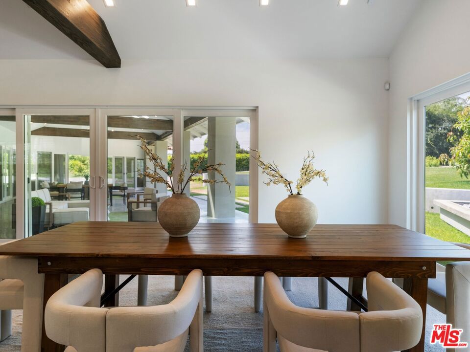 9700 Portada Drive