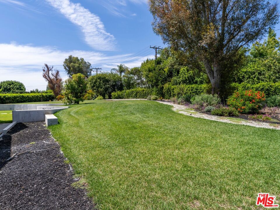 9700 Portada Drive