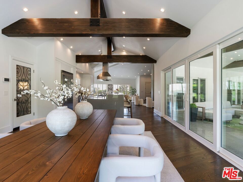 9700 Portada Drive