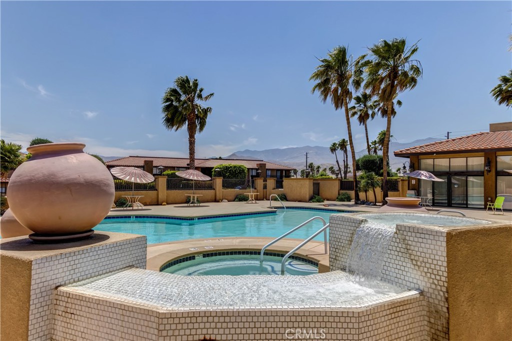 31200 Landau Boulevard 2712