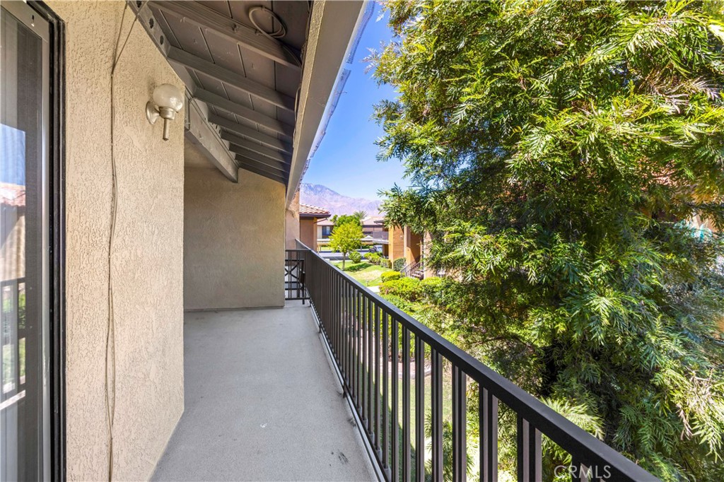 31200 Landau Boulevard 2712