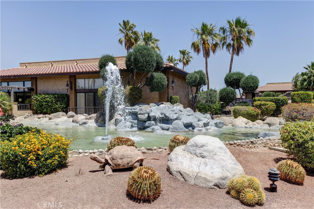 31200 Landau Boulevard 2712