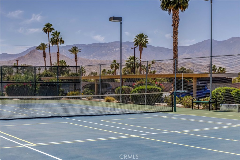 31200 Landau Boulevard 2712