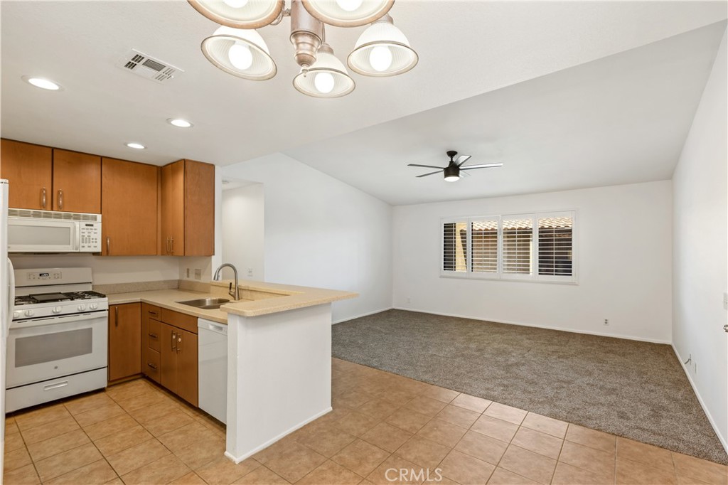 31200 Landau Boulevard 2712