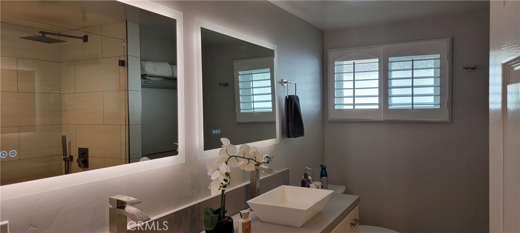 163 W Avenida Alessandro