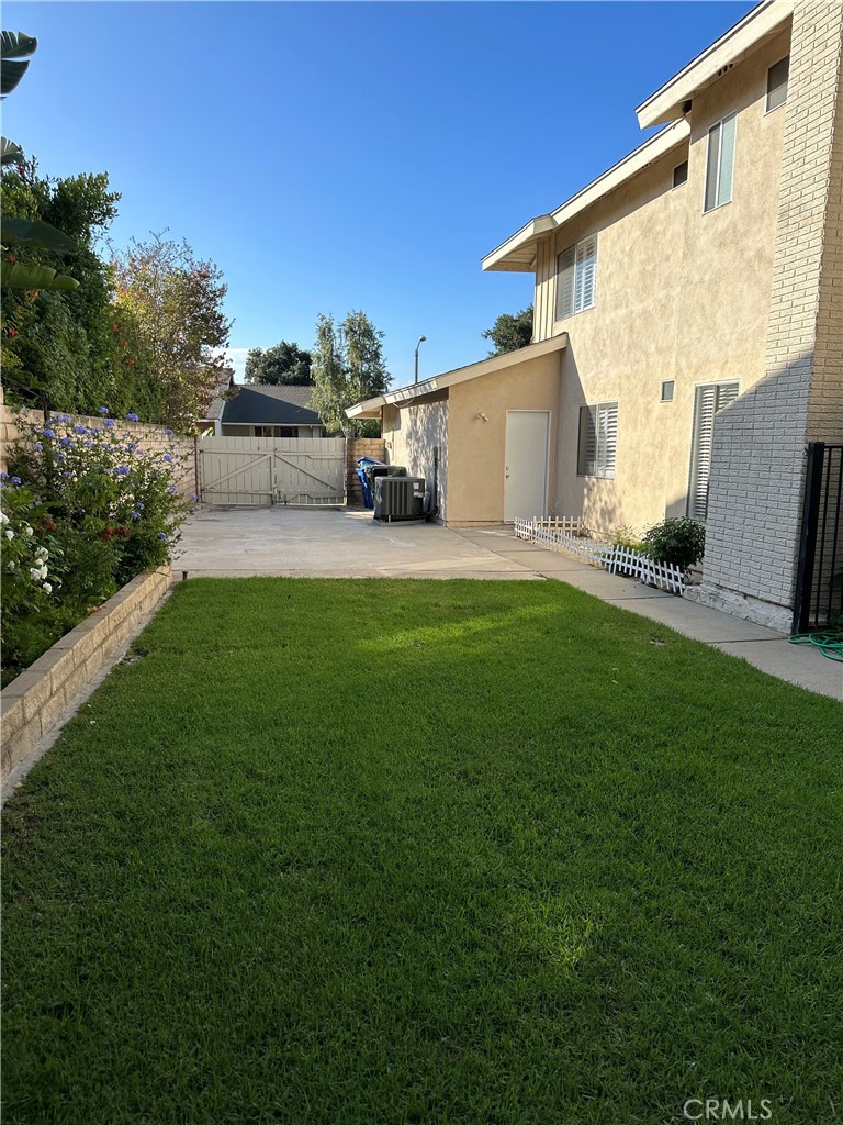 469 Raindance Street