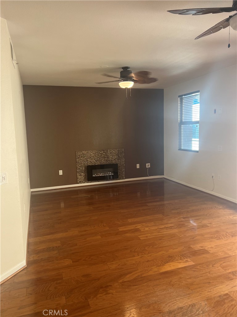 201 E Angeleno Avenue 309