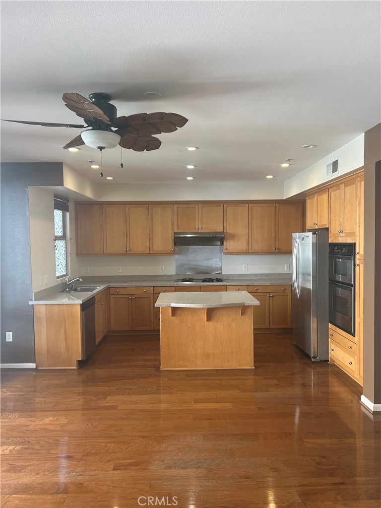 201 E Angeleno Avenue 309