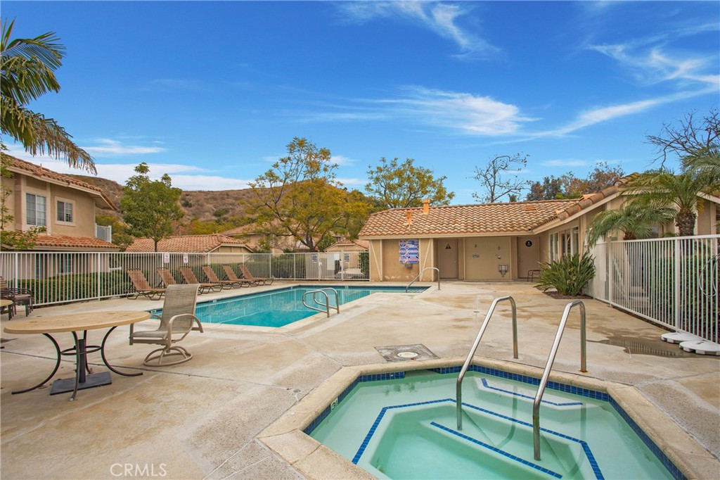 19801 Meadow Ridge Drive 22