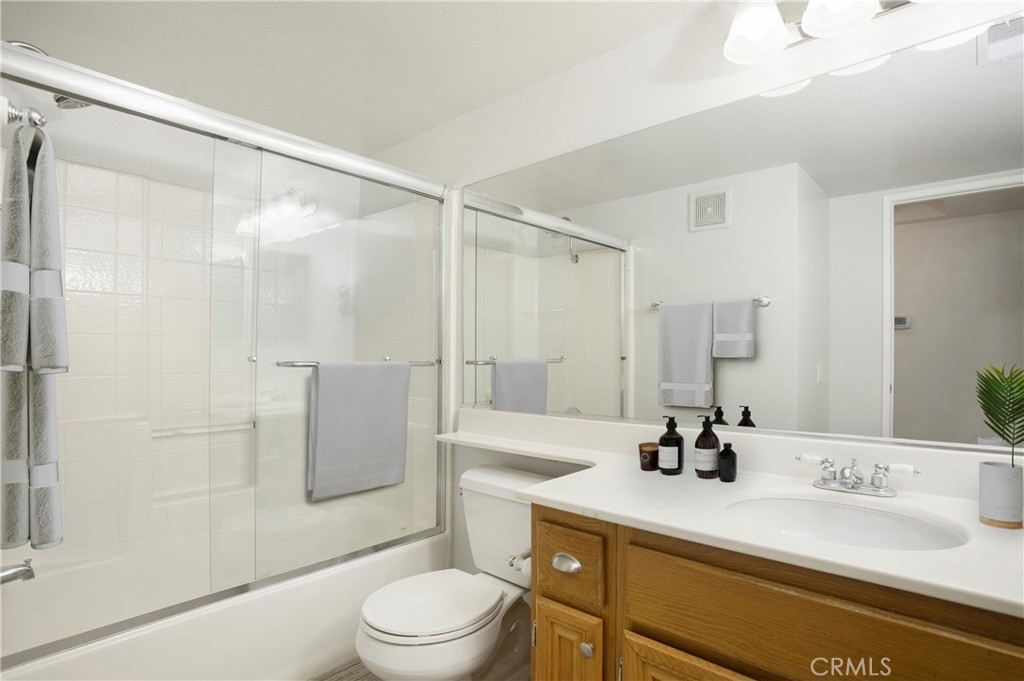 19801 Meadow Ridge Drive 22