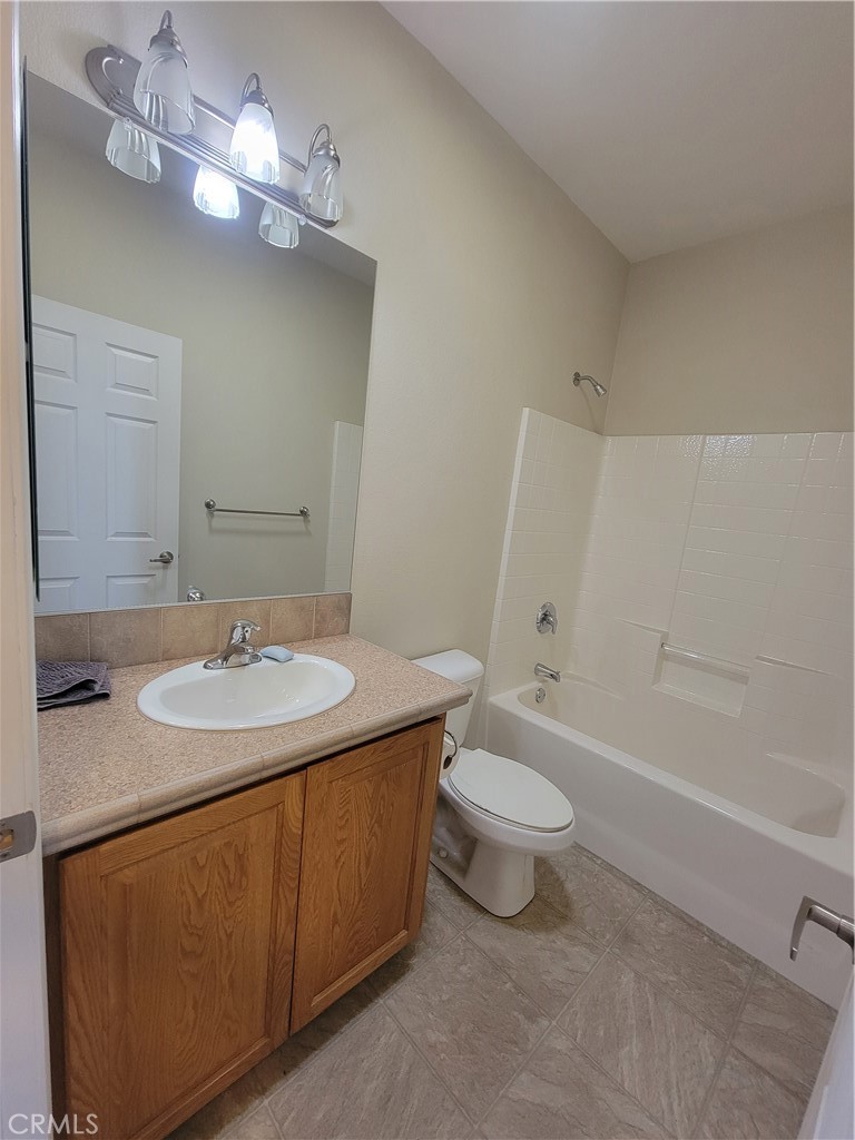 525 N Gilbert Street 126