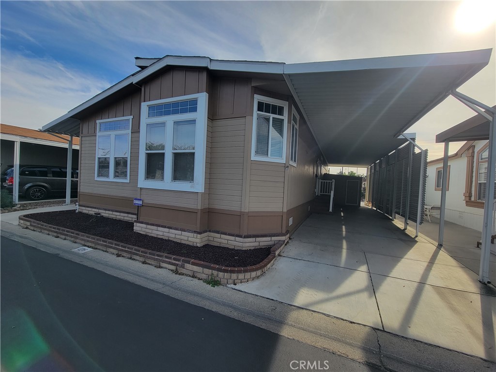 525 N Gilbert Street 126