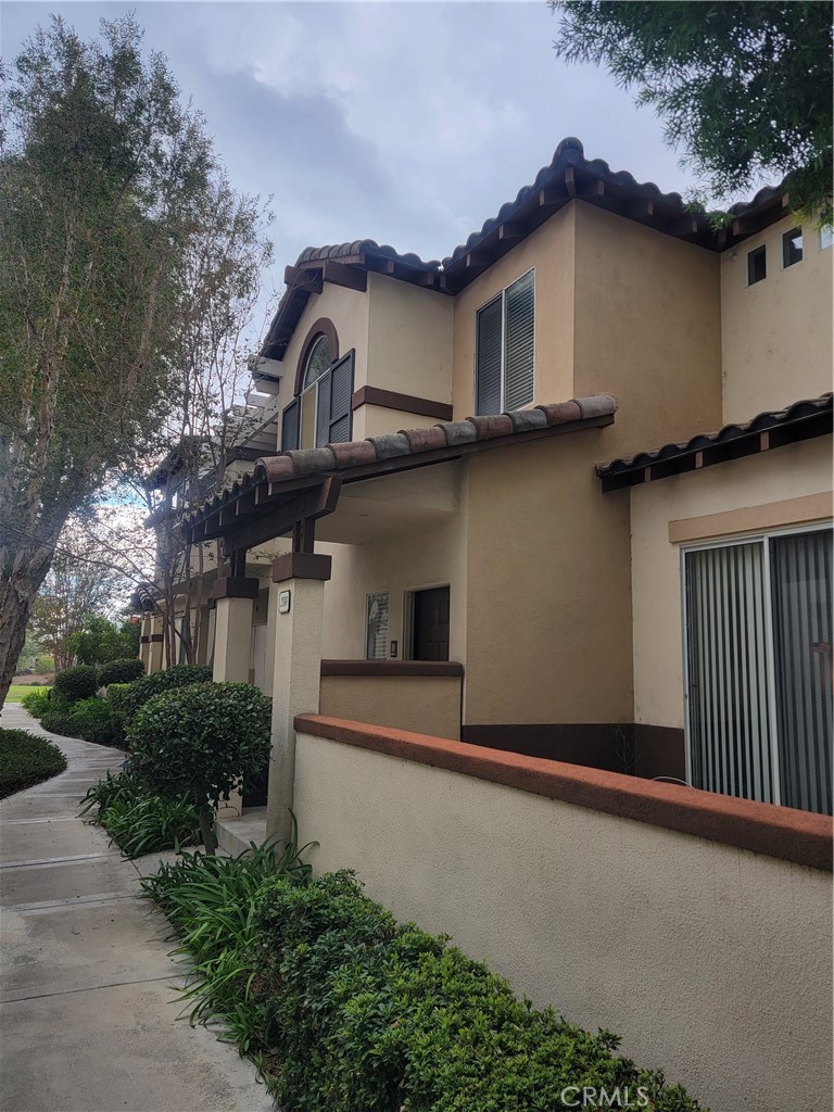 2388 Sunningdale Drive