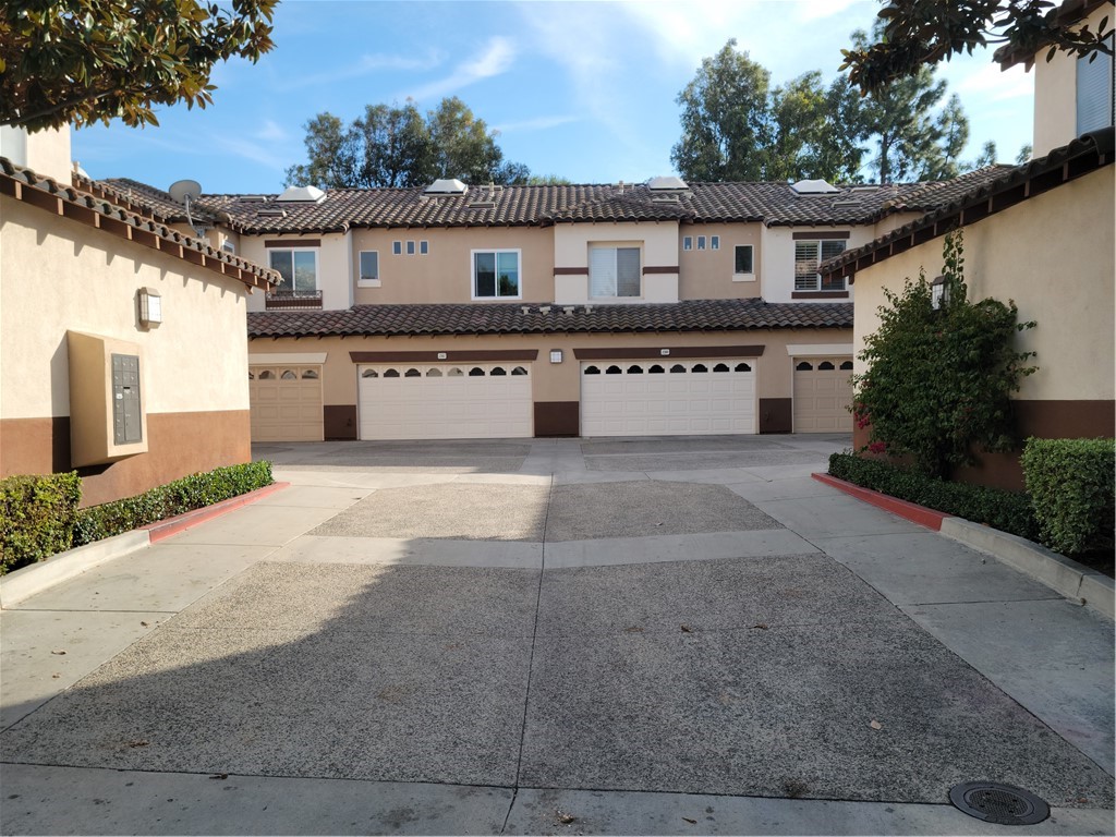 2388 Sunningdale Drive