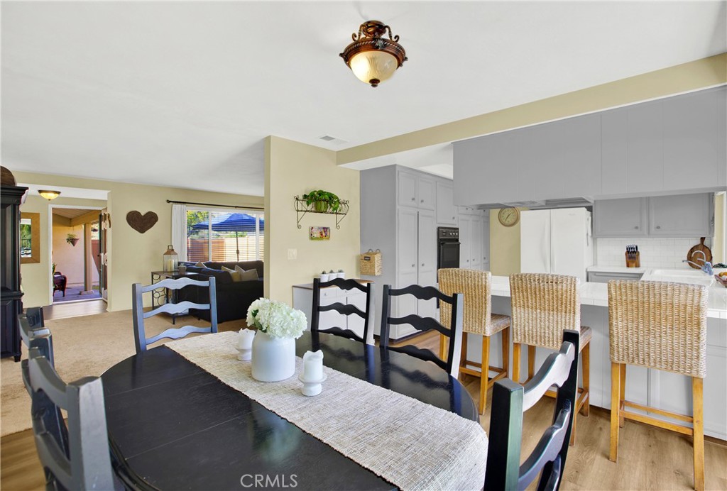 856 Camino de Los Mares