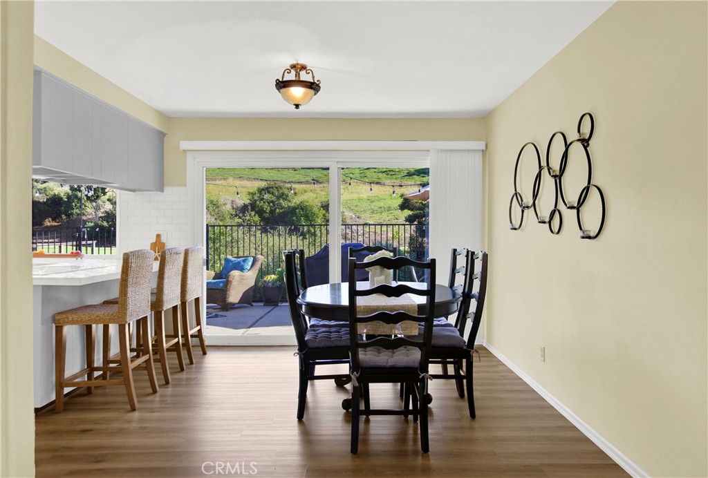 856 Camino de Los Mares