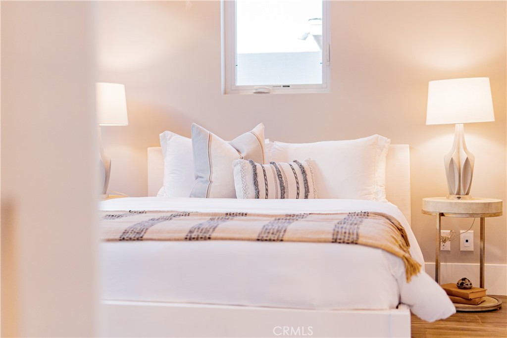 172 E Wilson Street A