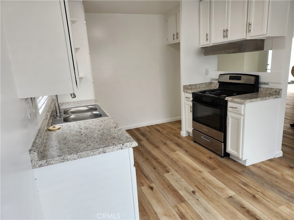 324 Avenida Cabrillo