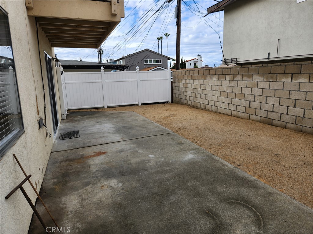 324 Avenida Cabrillo