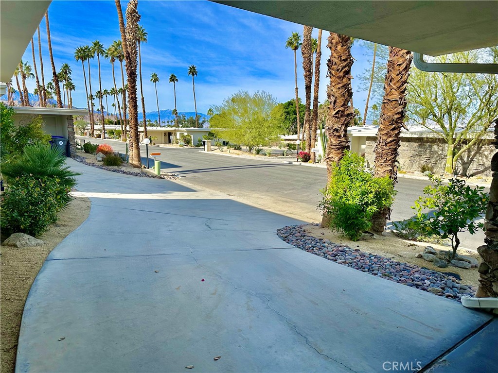 73651 Golf Course Lane C