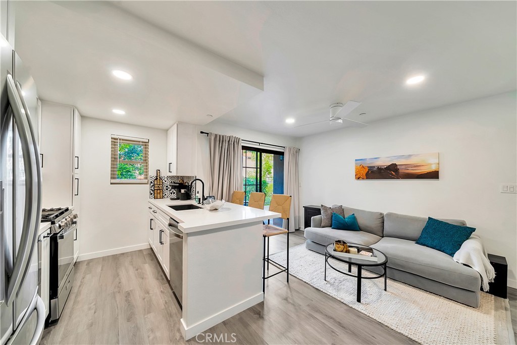 1046 Calle Del Cerro 423