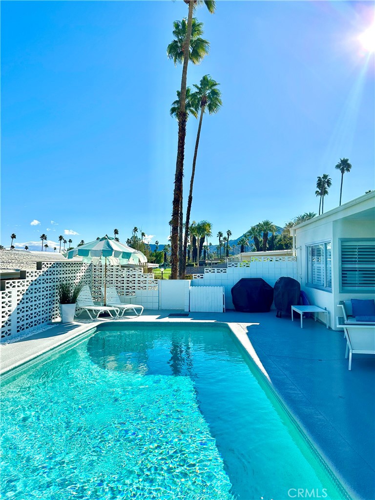 73620 Golf Course Lane C