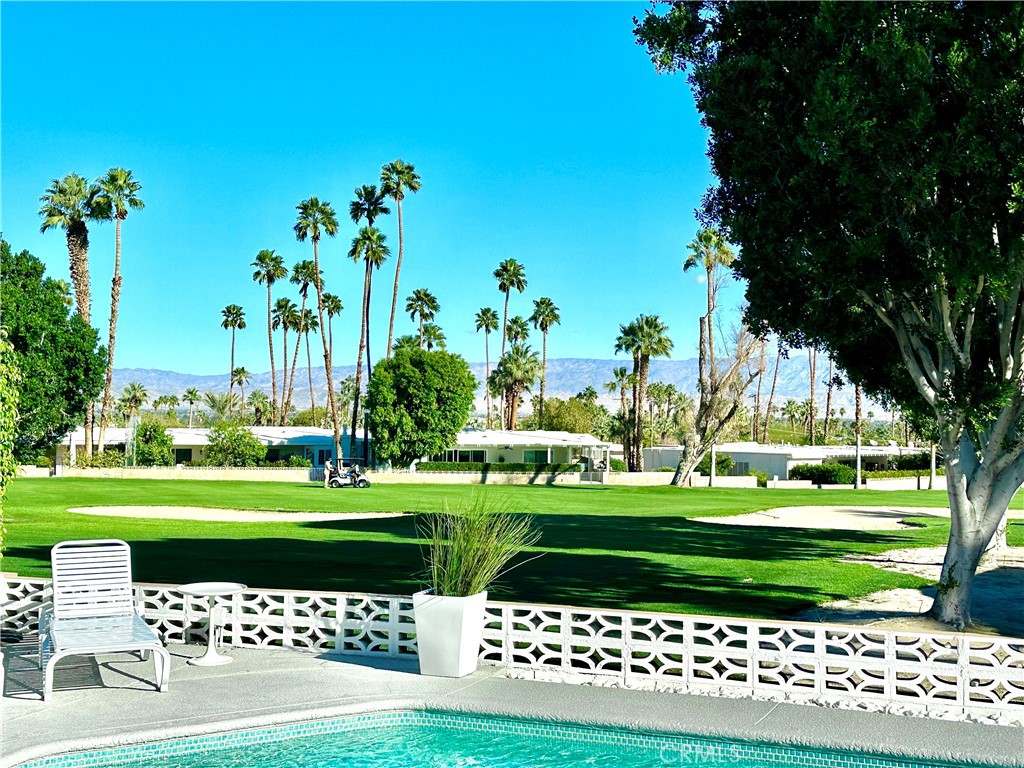 73620 Golf Course Lane C