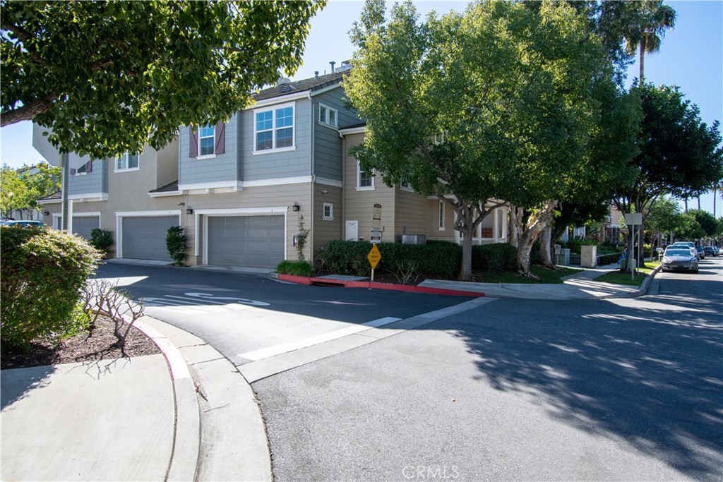 2 Winterset Street 28