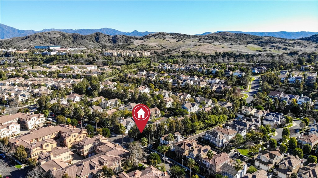 2 Winterset Street 28