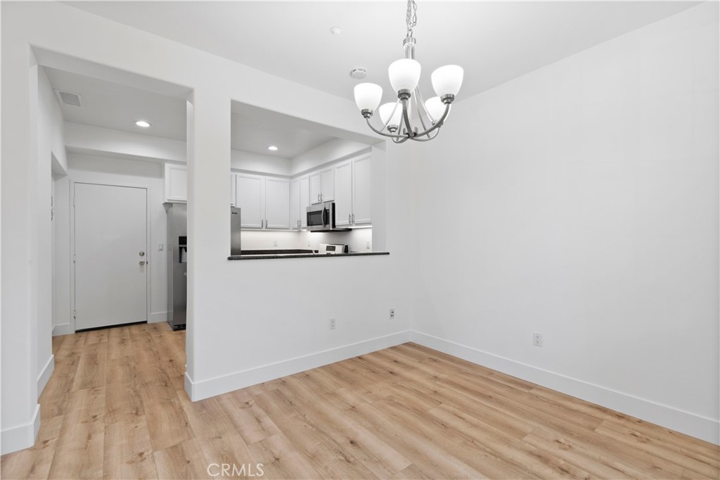 2 Winterset Street 28