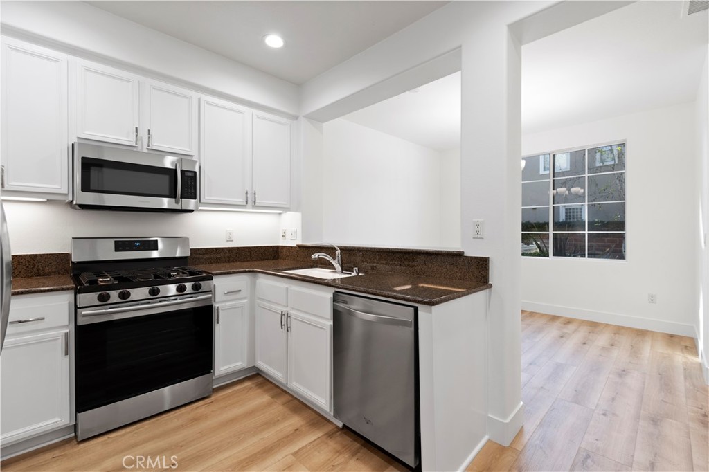 2 Winterset Street 28