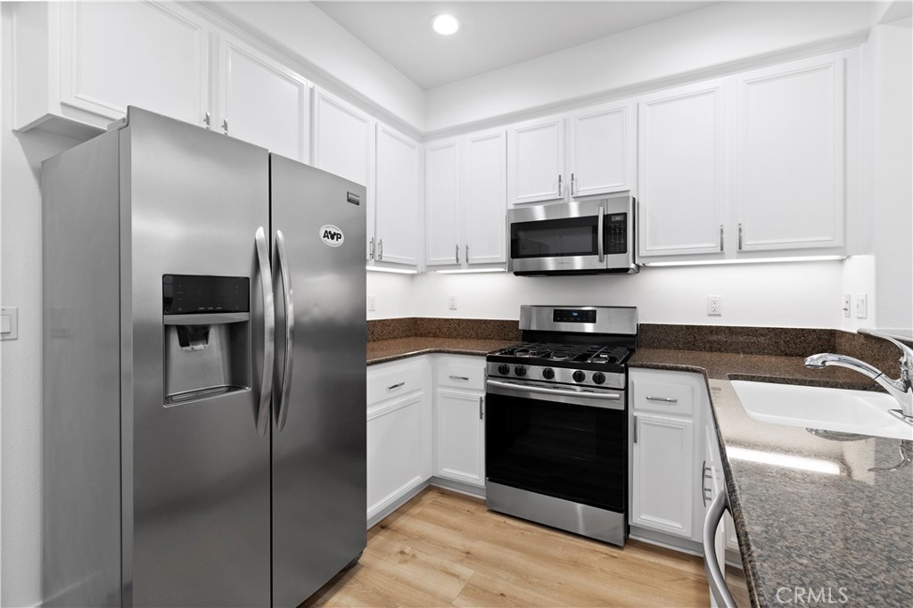 2 Winterset Street 28