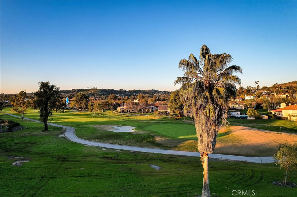 27695 Paseo Clavel 47