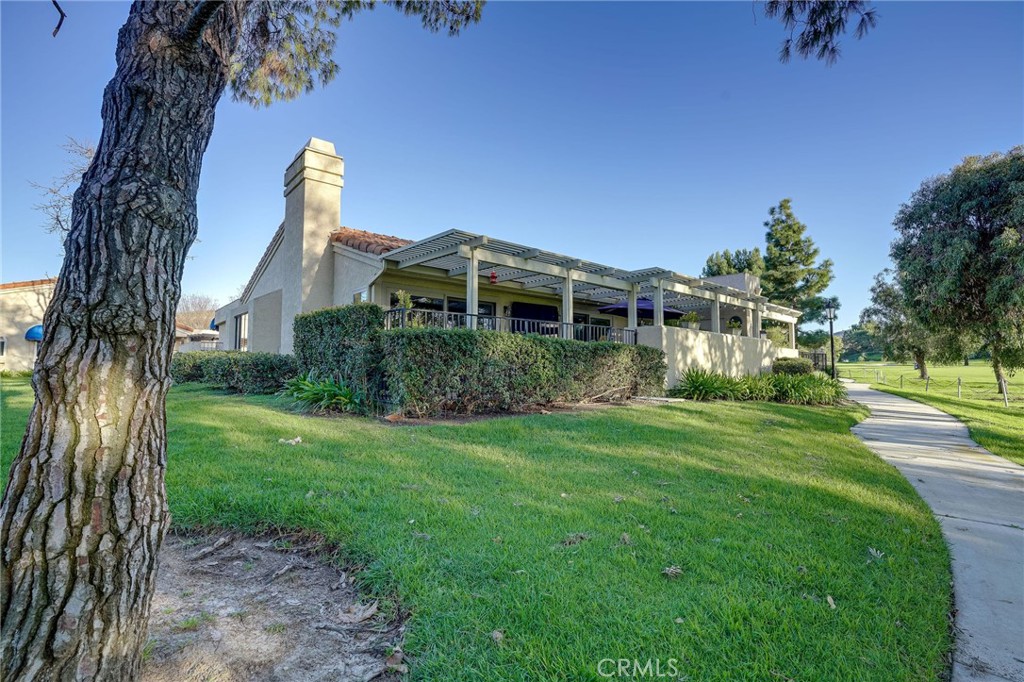 27695 Paseo Clavel 47