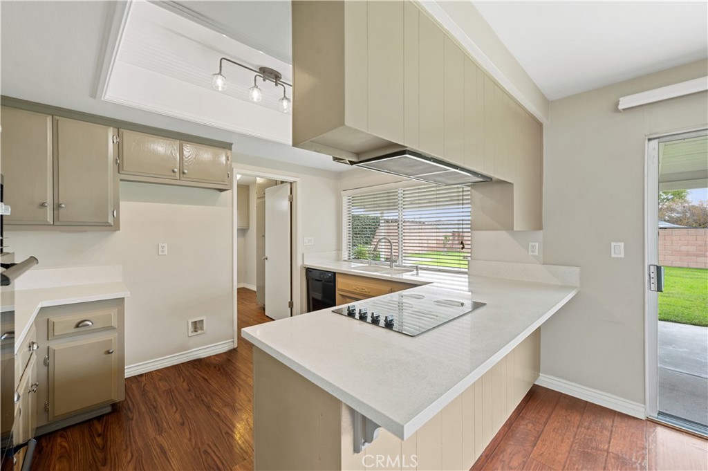 1739 S Candish Avenue