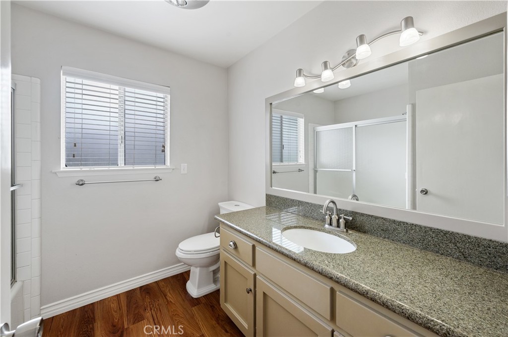 1739 S Candish Avenue