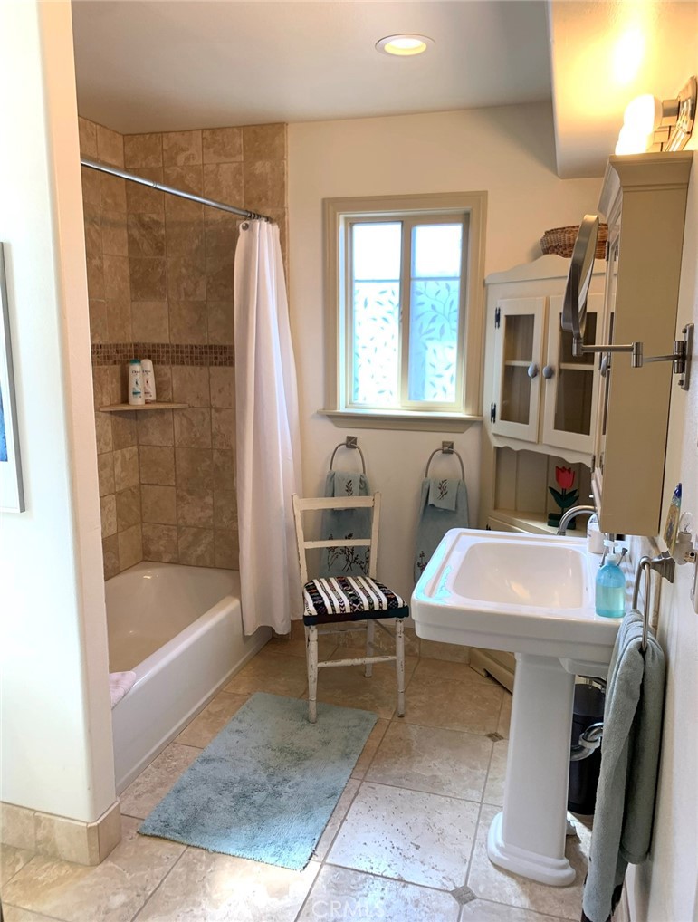 112 Avenida Barcelona