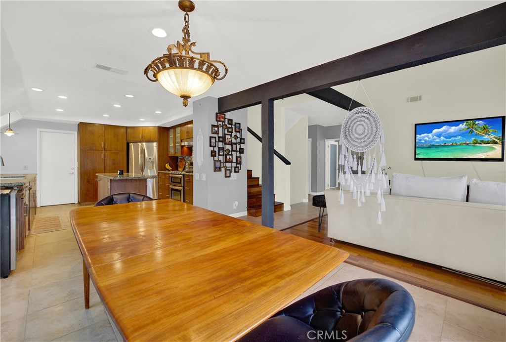 140 Avenida Mesita 15