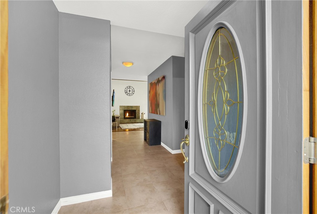 140 Avenida Mesita 15