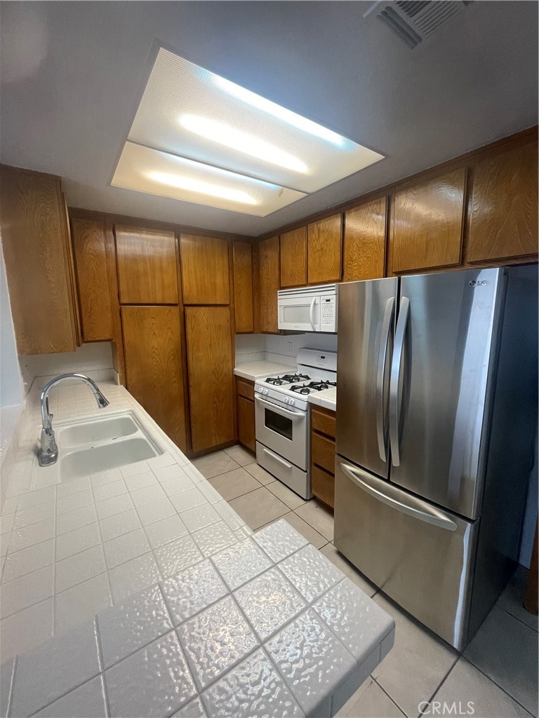 31200 Landau Boulevard 1702