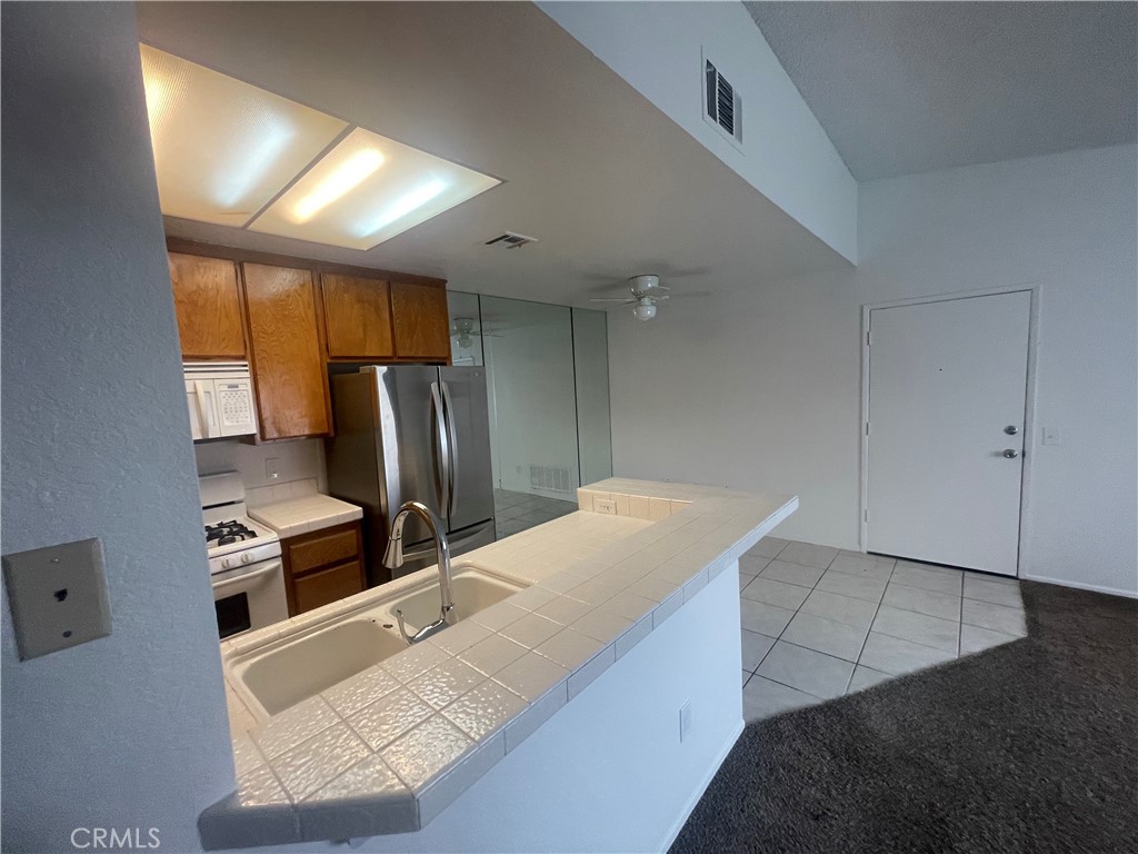 31200 Landau Boulevard 1702