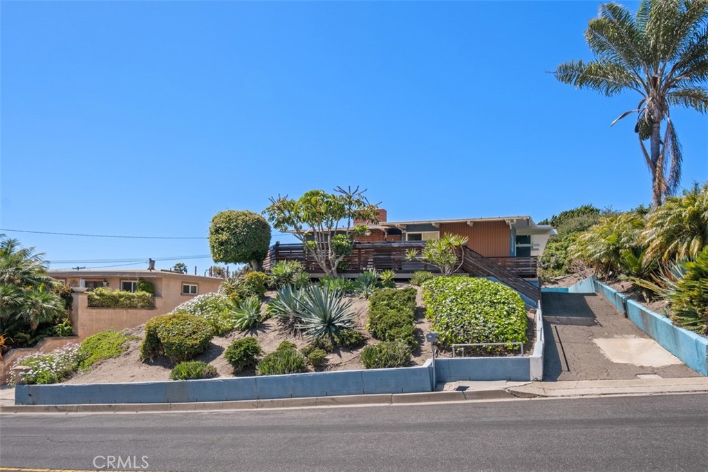 119 E Avenida San Juan